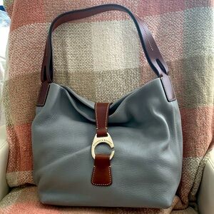 Dooney&Bourke Logo Lock Shoulder Bag in Oyster color.   Like new, barely used!
